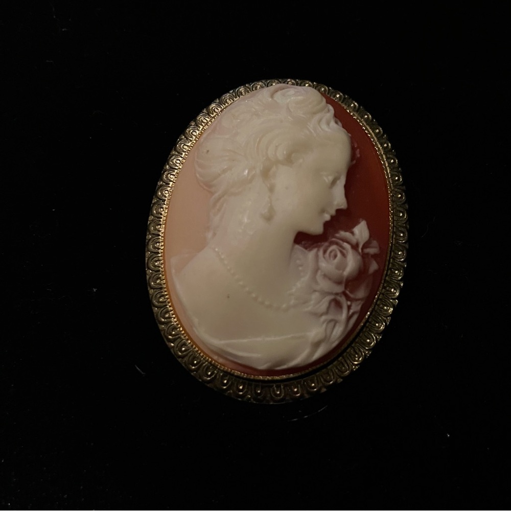Cameo Brooch with Gold Tone trim